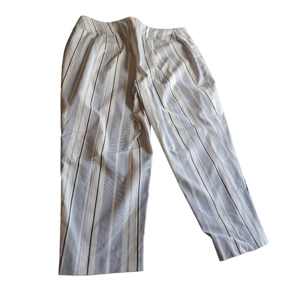 Cato Est 1946 Womens Cropped Pants 16W Striped Wide Leg Classic Fit Preppy Retro - Picture 2 of 9